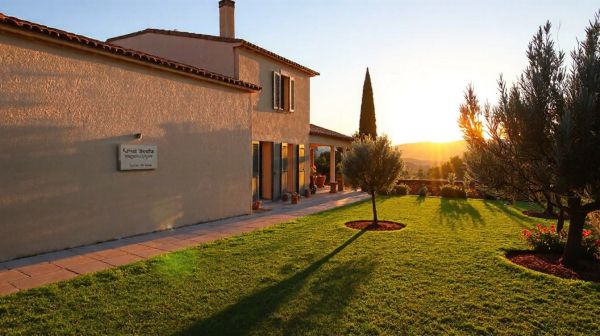 Top raisons d'opter pour une conciergerie à Hyères